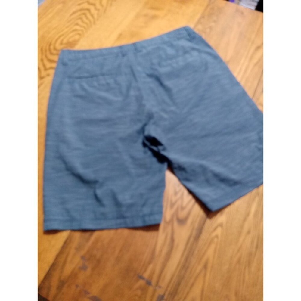TRAVIS MATHEW Shorts Mens 34 GRAY BLUE Preowned Summer Spring Vacation Used - Picture 8 of 8